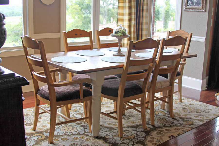 Crafty Southern Mama "New" Kitchen Chairs...Annie Sloan Chalk Paint
