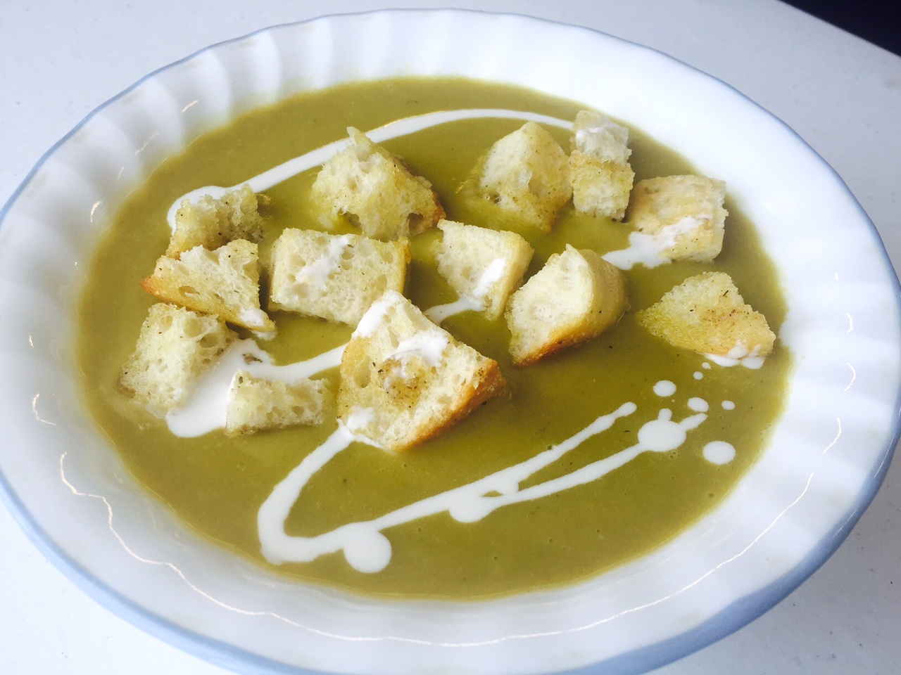 Vegan Crunk Split Pea Soup with Homemade Garlic Croutons