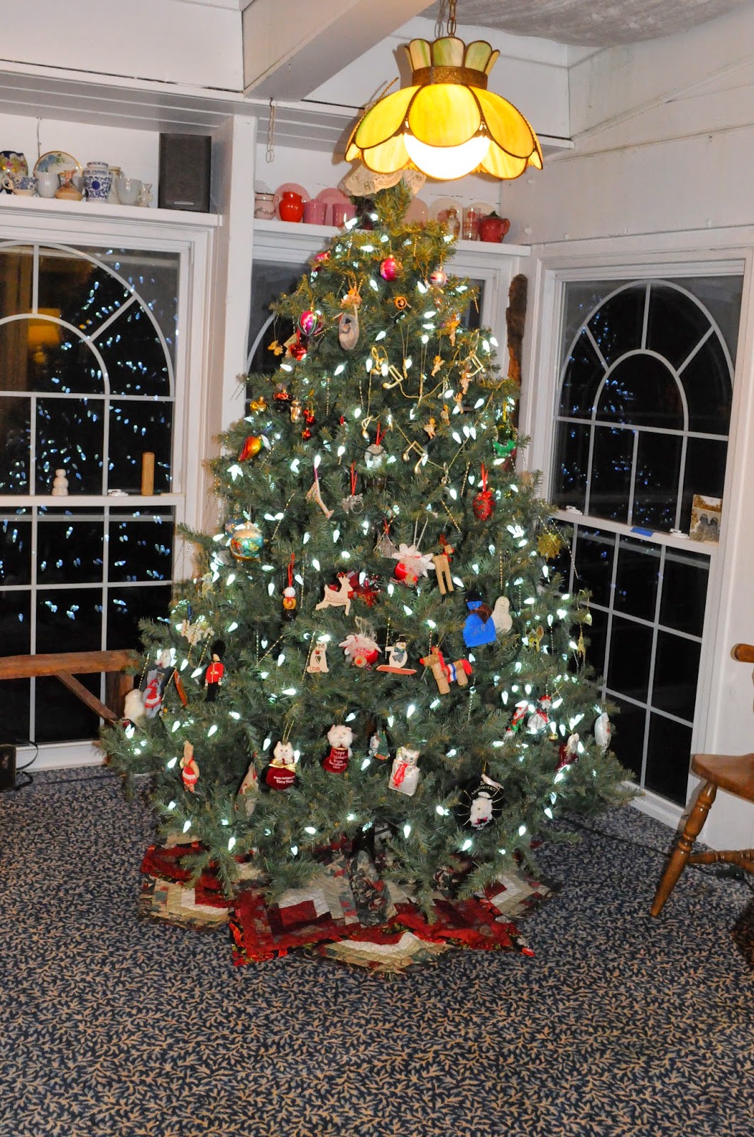 Henniker House Bed and Breakfast Christmas Decorating Henniker house
