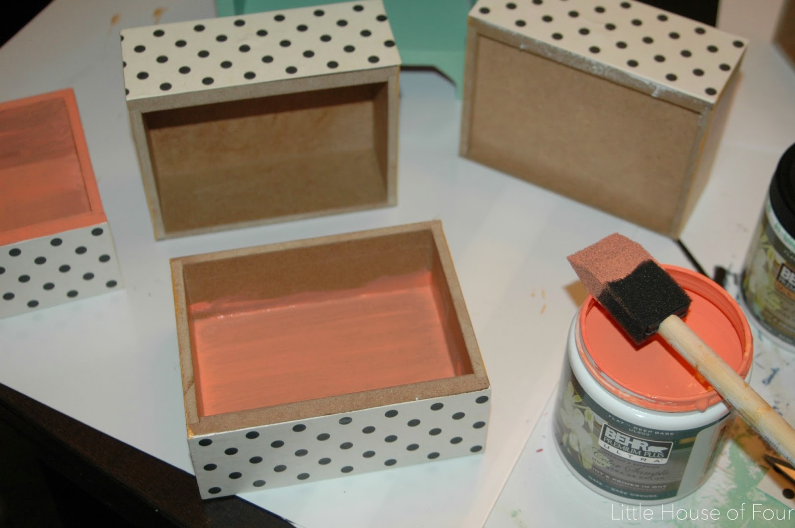 Yard Sale Jewelry Box Makeover... Little House of Four Creating a