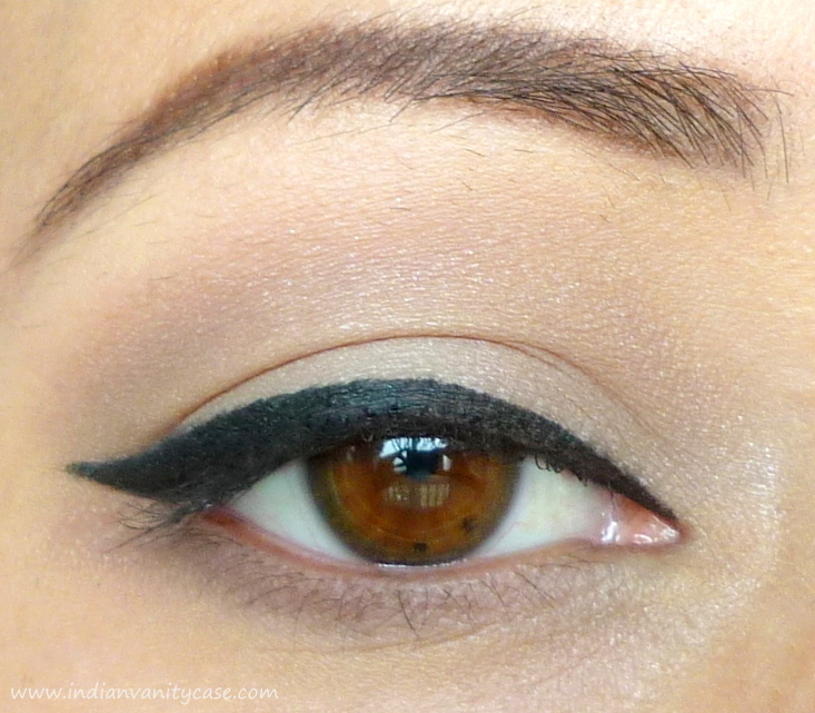 What color of eyeshadow I wear with a red shirt r/femalefashionadvice