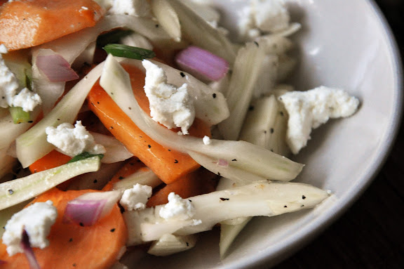 Recipe: Fennel, persimmon and goat cheese salad