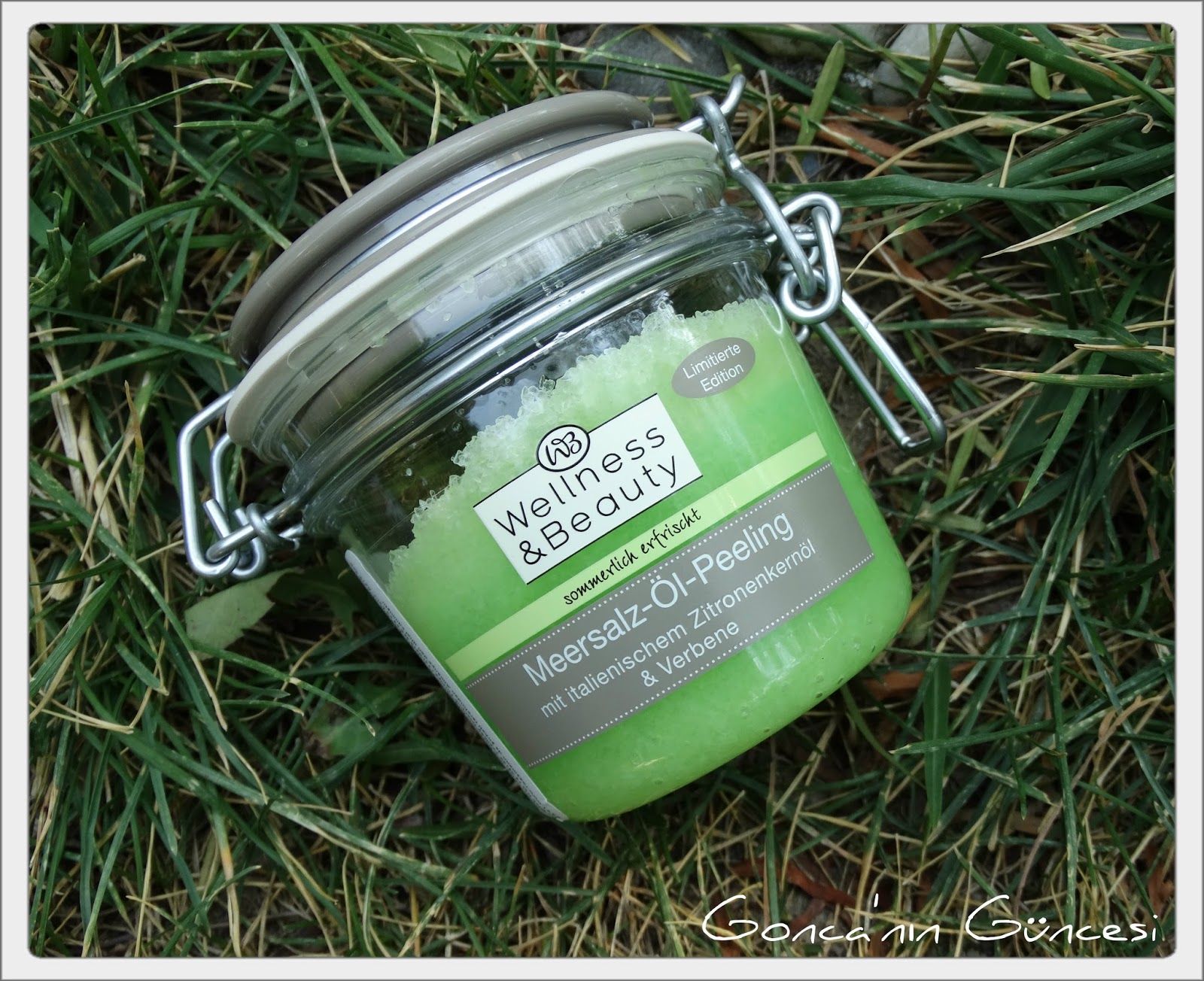 Deniz Tuzu İle Peeling Yapın Deniz Tuzu İle Peeling Yapın