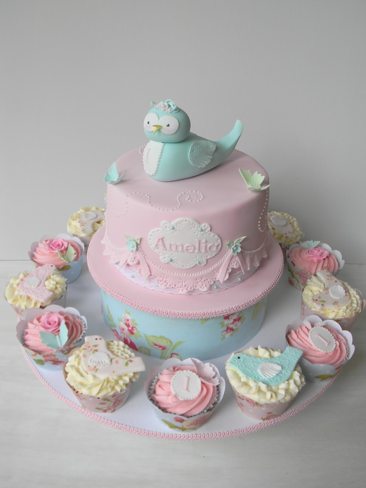 Just call me Martha June cakes