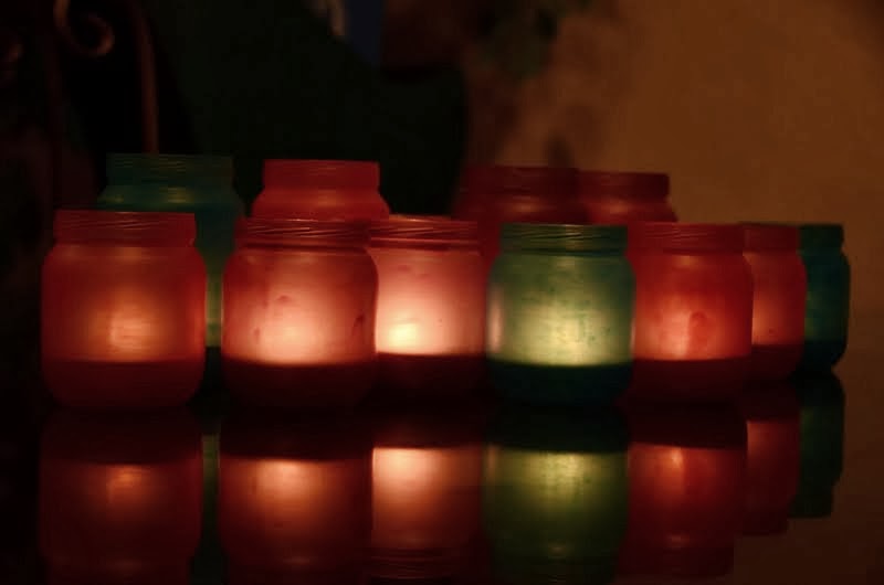 Made in Mommyland Reuse baby food jars Tea light candle holders