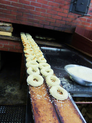 Boulangerie St. Viateur Bagel Shop, Montreal