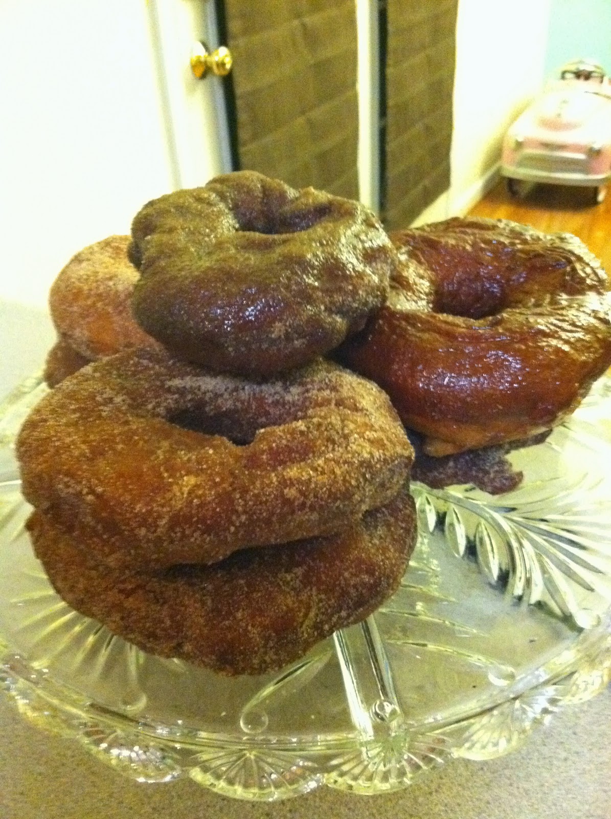 Alton Brown's Yeast Donuts