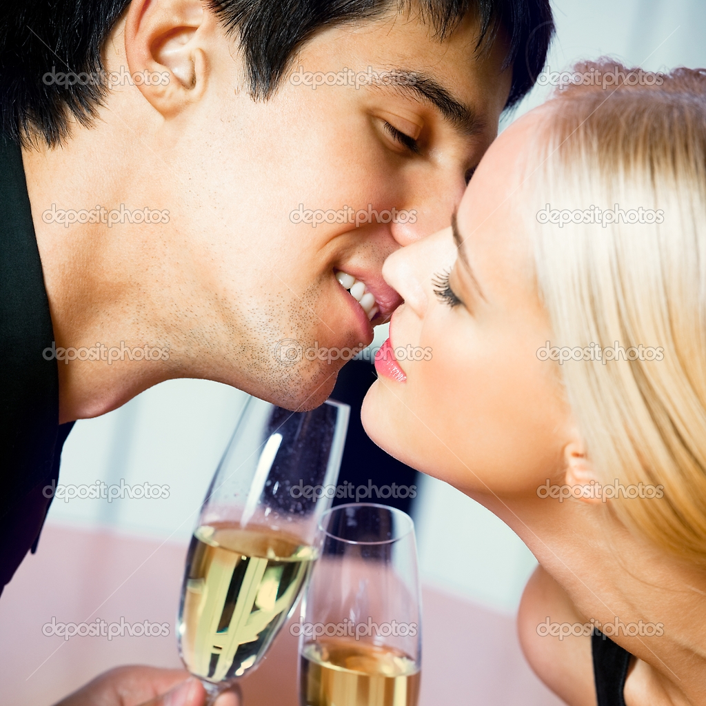 Kissing Couple Kissing Couple