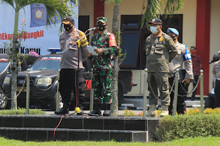 Dandim 0808/Blitar Pimpin Apel Launching Relawan Penegak Disiplin Protokol Kesehatan