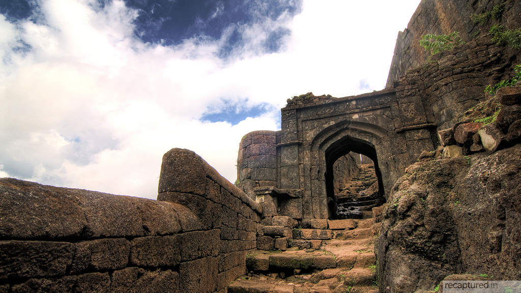 lohagad fort maharashtra