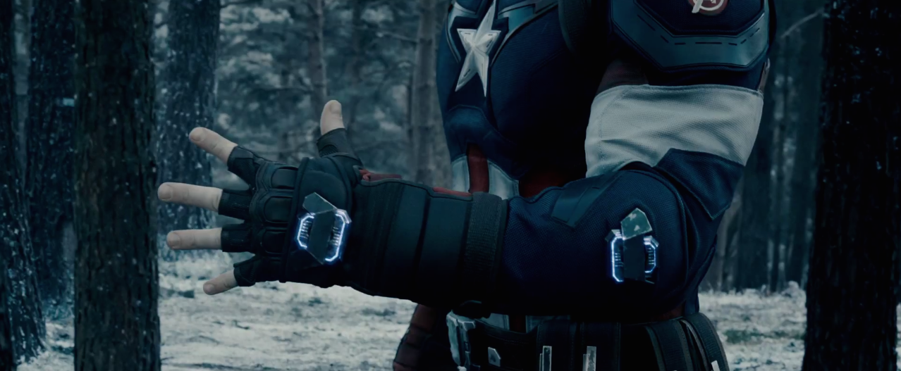 Batter Up! AVENGERS AGE OF ULTRON TV Spot Shows Thor Hitting a Line