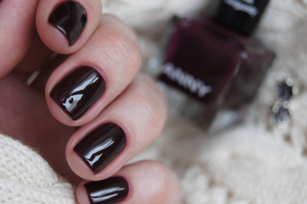 ANNY - 045 Miss Burgundy