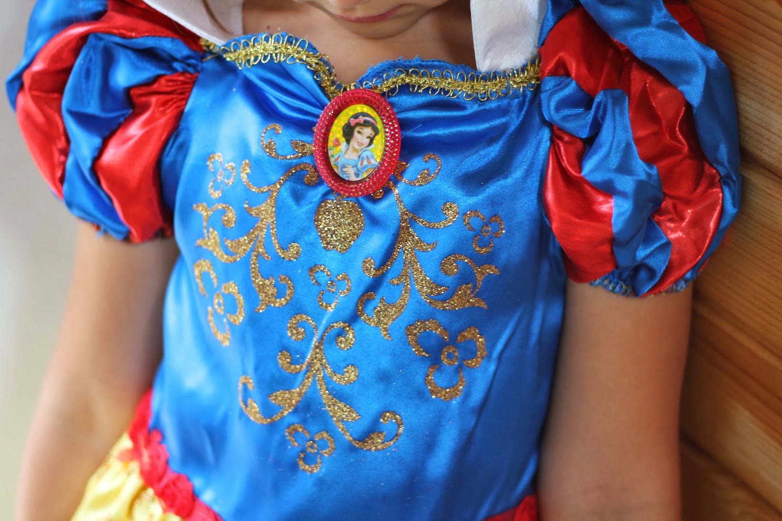 Costume Express Halloween Costumes Review