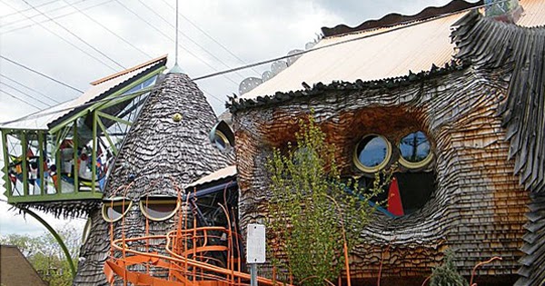 The Wonders of Doing: Far Out Hippie Style Homes in America.....