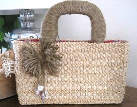 easy craft project with small shells