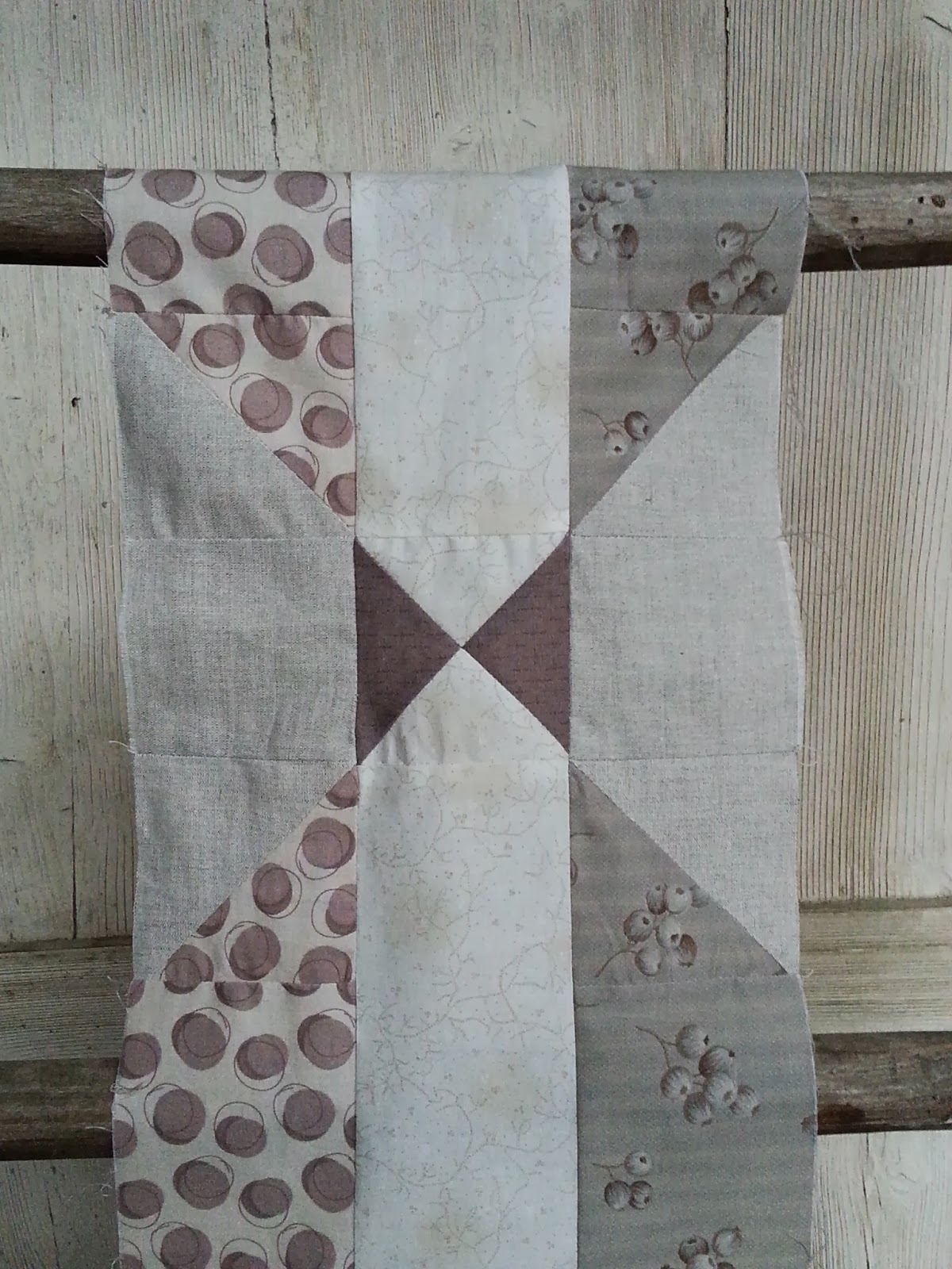 Ella & Nesta's Little Room Barn Door Quilt Along at Sarah Quilts Update