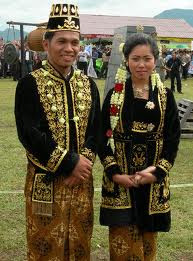 Gambar Pakaian Adat Jawa Tengah Gambar Pakaian Adat Jawa Tengah