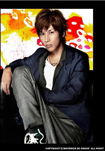 http://4.bp.blogspot.com/-l7ZbikQTpiM/Tl5uwijlz3I/AAAAAAAAIUo/uxbP7IeC58A/s1600/Yuuya.jpg