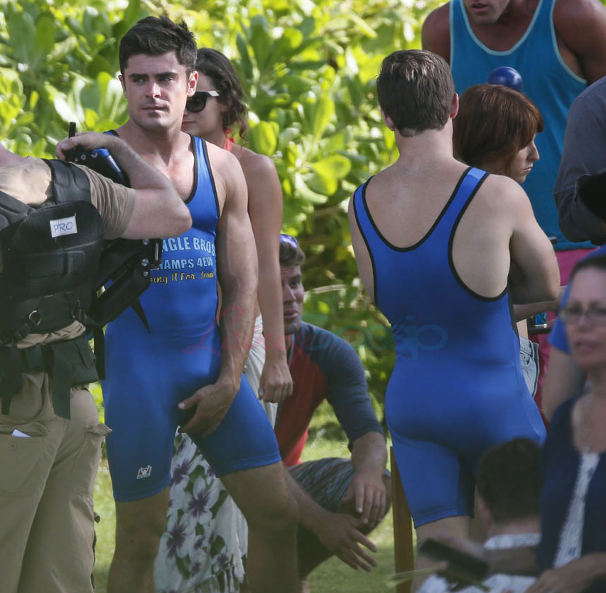 zac efron singlet