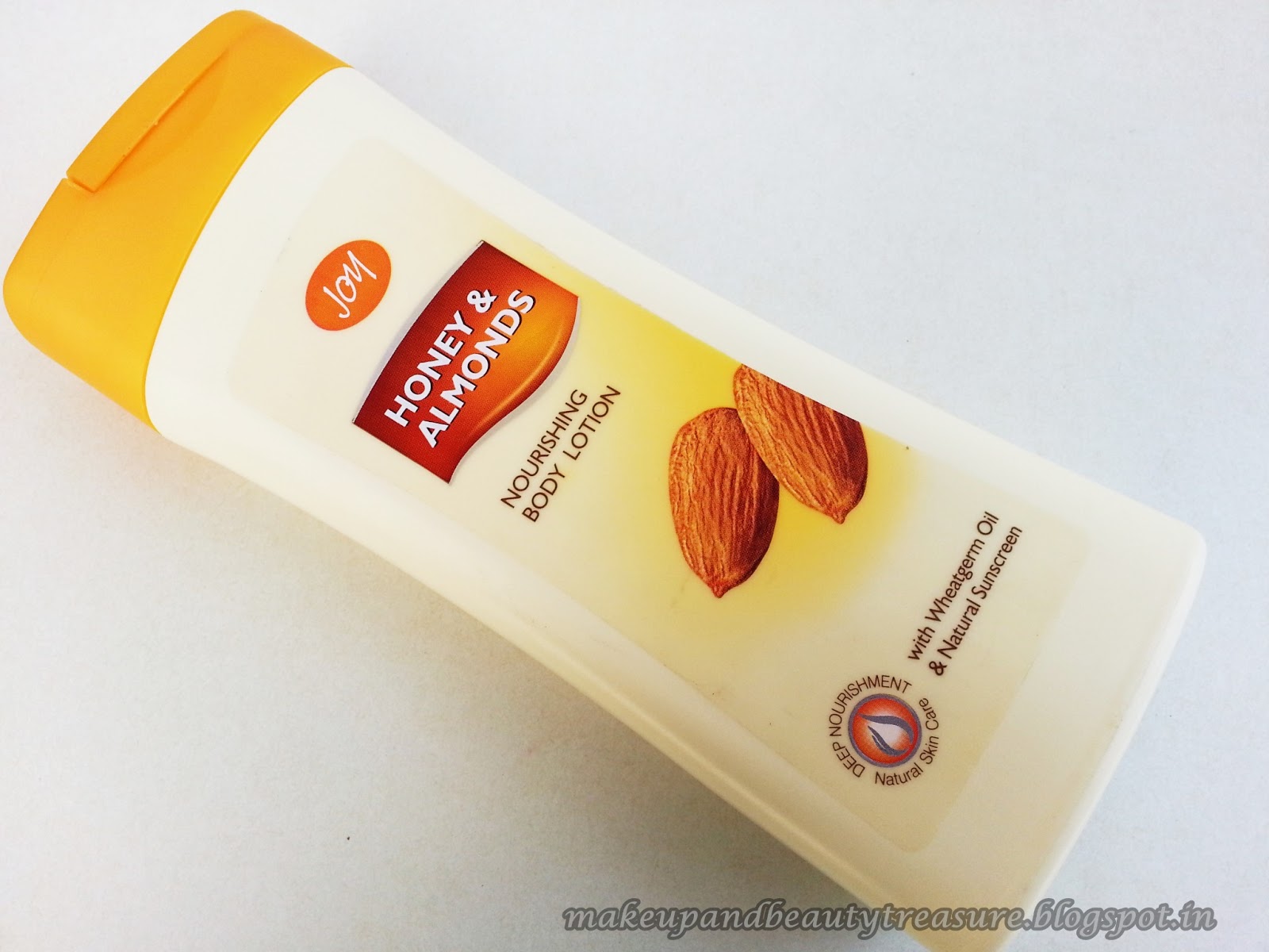 best makeup beauty mommy blog of india Joy Honey & Almonds Nourishing