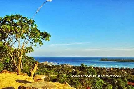 PEMANDANGAN DARI BUKIT JOKO TUO KARIMUNJAWA PEMANDANGAN DARI BUKIT JOKO TUO KARIMUNJAWA