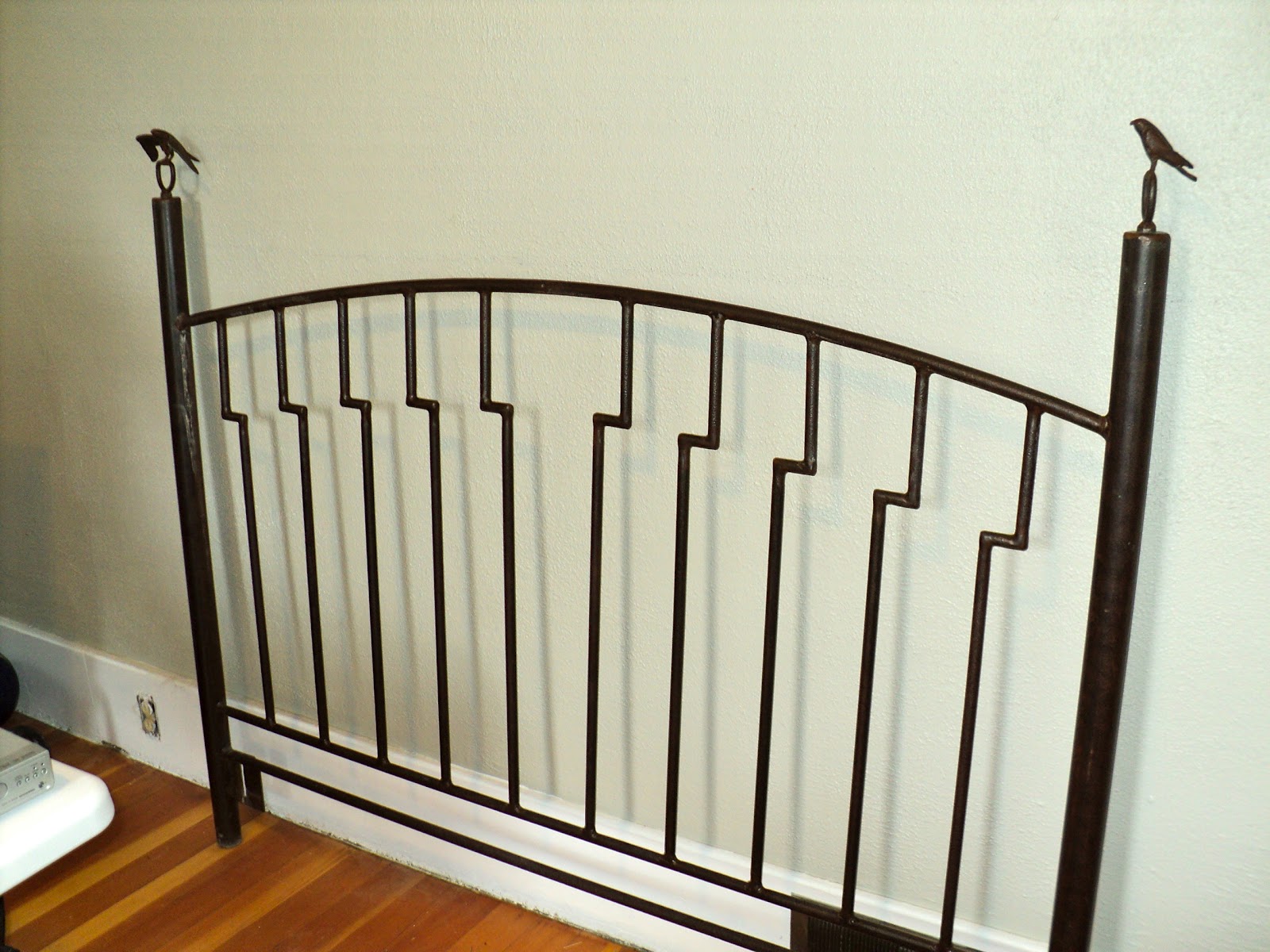 Nice Sale Today Taylor Mott Queen Sized Headboard Bird Sculpture for