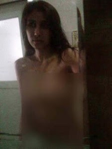 Foto Artis Telanjang