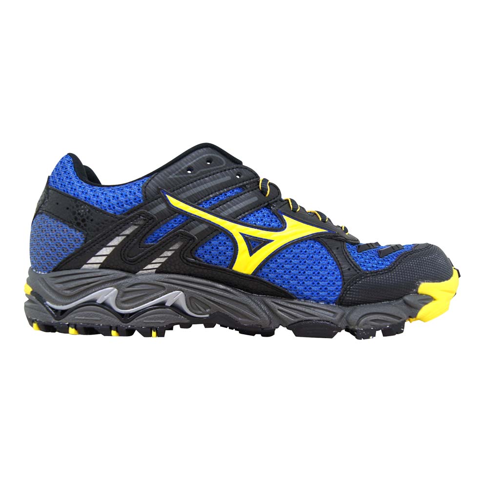 mizuno men's wave cabrakan 3