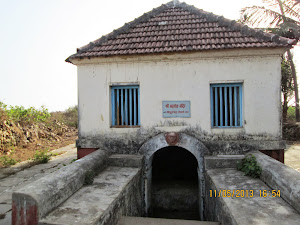 Entrance to the secret "UNDERGROUND SEA-TUNNEL" of Sindhudurg Fort.