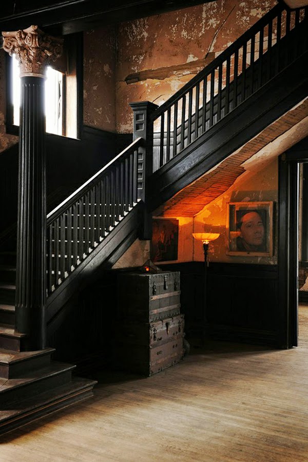 Build a stairs design with low cost ideas Build a stairs design with low cost ideas