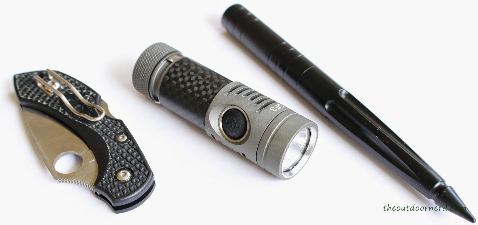 Spark SF3 1xCR123A Flashlight With Spyderco Dragonfly 2 and Smith & Wesson Self Defense Pen Spark SF3 1xCR123A Flashlight With Spyderco Dragonfly 2 and Smith & Wesson Self Defense Pen