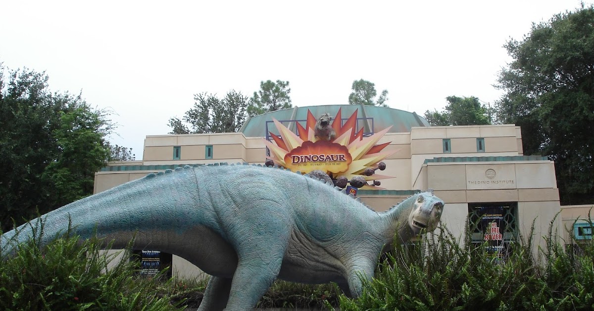 Picturing Disney: Dinoland USA
