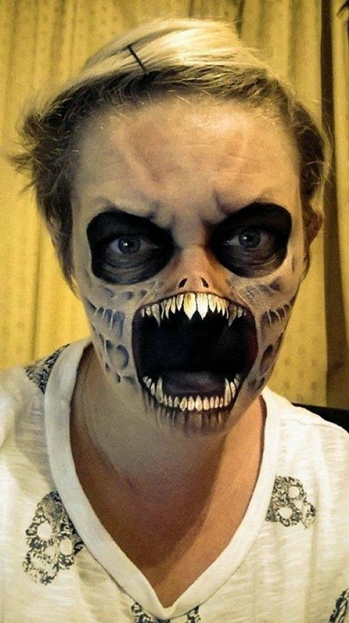 21-Nikki-Shelley-Halloween-Changing-Faces-Body-Paint-www-designstack-co