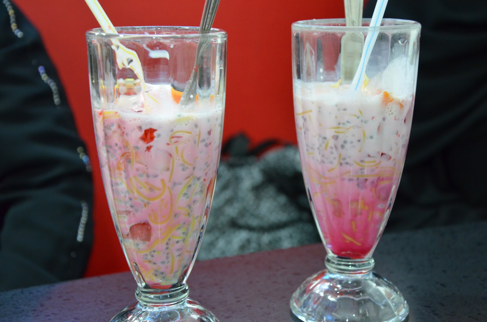 Living to EAT Fruit Falooda Dhs 15, Haji Ali Juice Center Karama