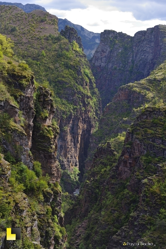 gorges de daluis au couchant en mai 2014 photo pascal blachier