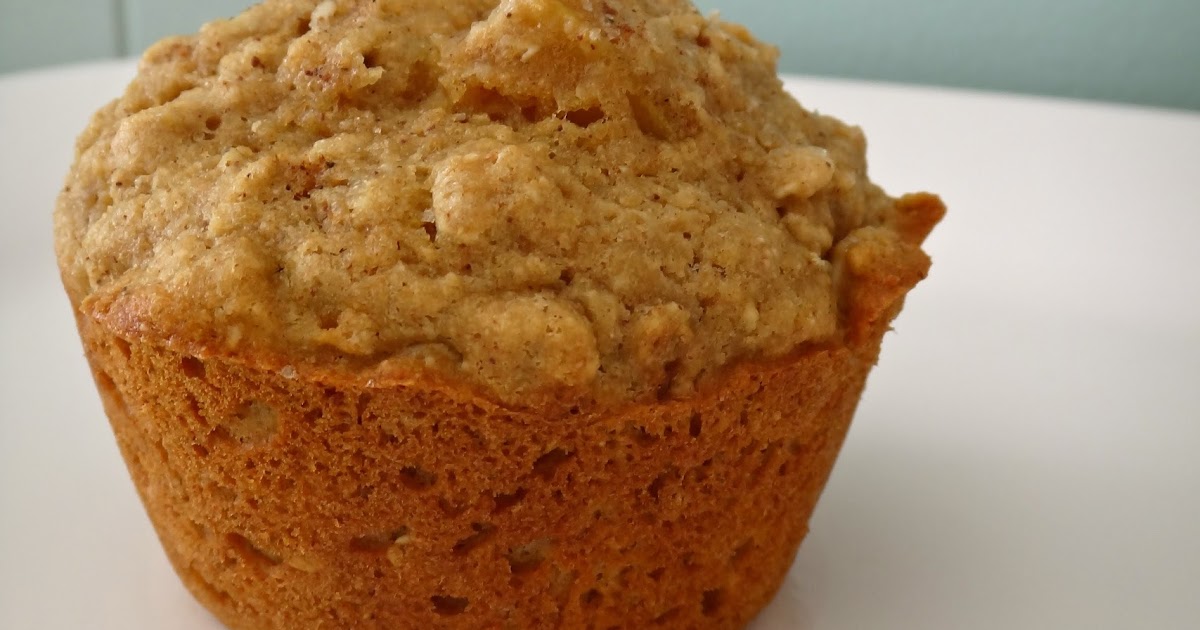 Apple Oatmeal Muffins