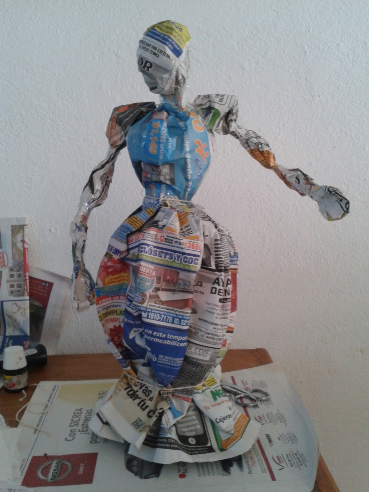 cadenas de papel mache como se hace una falda de periodico cadenas de papel mache como se hace una falda de periodico
