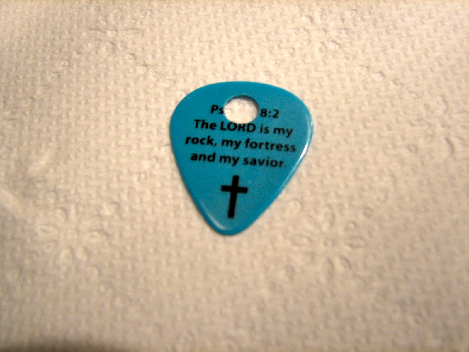 Miss Jade Day DIY Guitar Pick Necklace