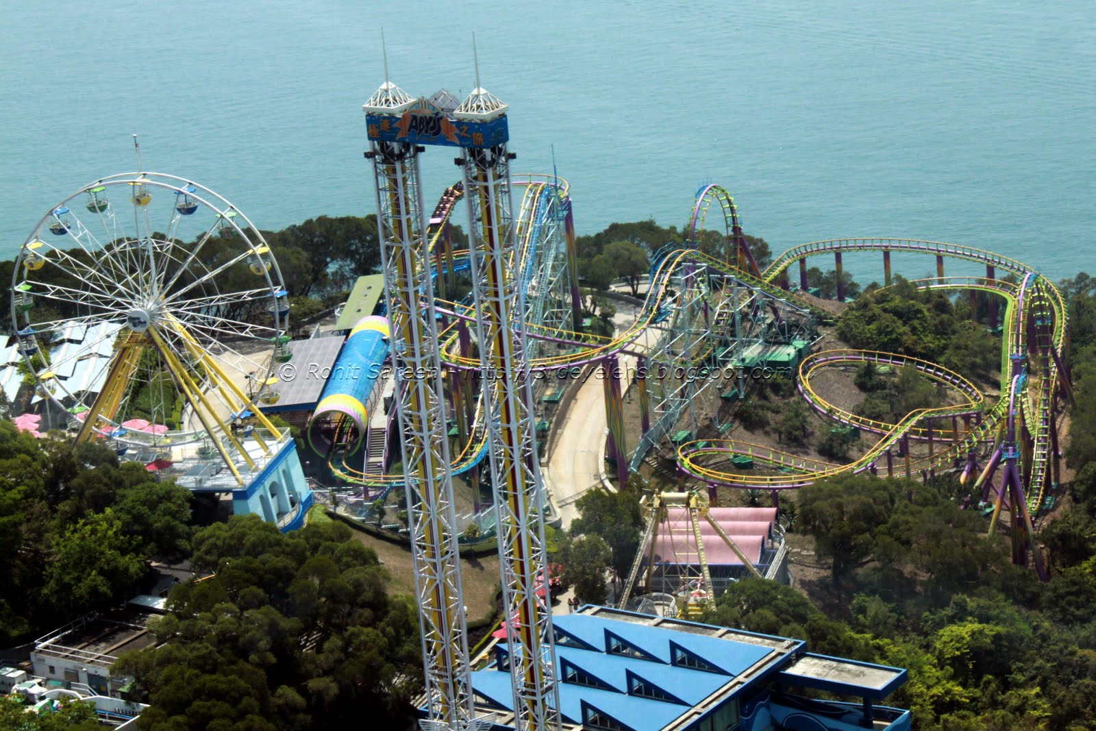 hong kong ocean park learning to live with disneyland Day 1 of 5 mongkok, hong kong 5d4n admission for up to 4 people to hong kong disneyland day 2 of 5 ocean park, victoria peak, hong kong. hong kong ocean park learning to live with disneyland Day 1 of 5 mongkok, hong kong 5d4n admission for up to 4 people to hong kong disneyland day 2 of 5 ocean park, victoria peak, hong kong.