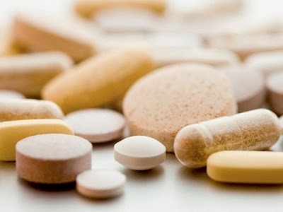 [Image: thuoc-chua-benh-tri.jpg]