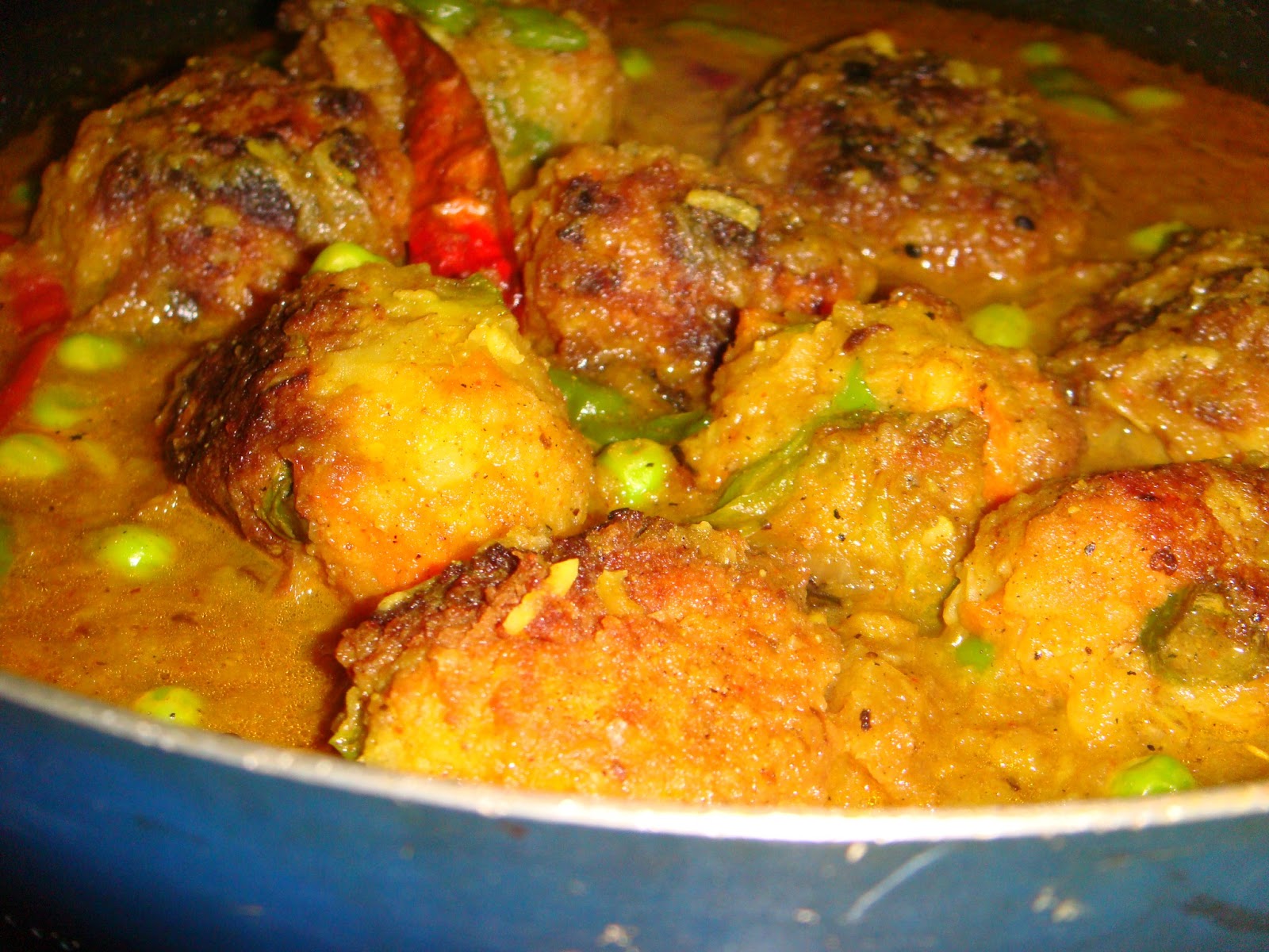 Antara's Kitchen: Vegetable Kofta Curry Recipe