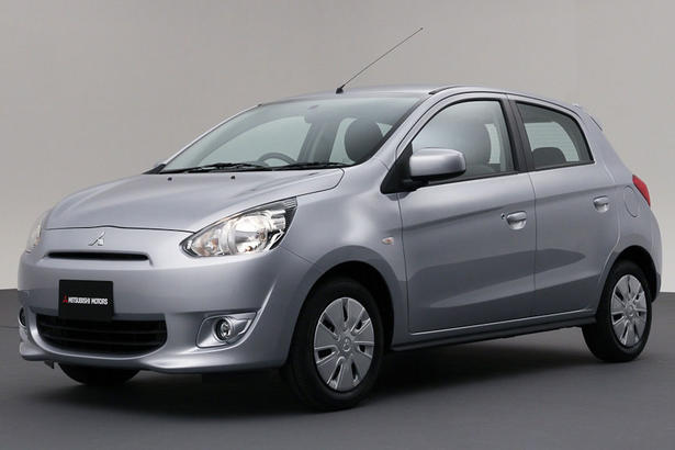 Mitsubishi Mirage Perbandingan Mitsubishi Mirage vs. Nissan March