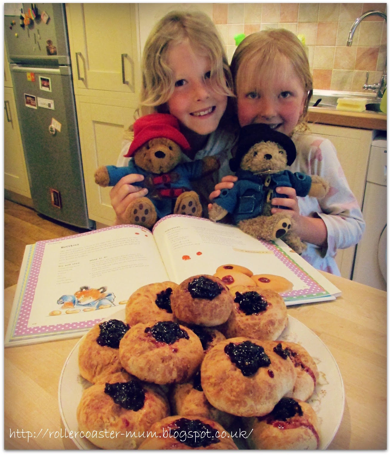 making Huffkins with Paddington Bear #Paddington Bear's Huffkins