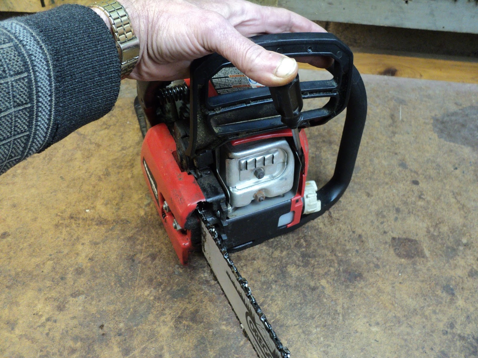 Rouge River Homelite 3514c Chain Saw Top Cover Removal