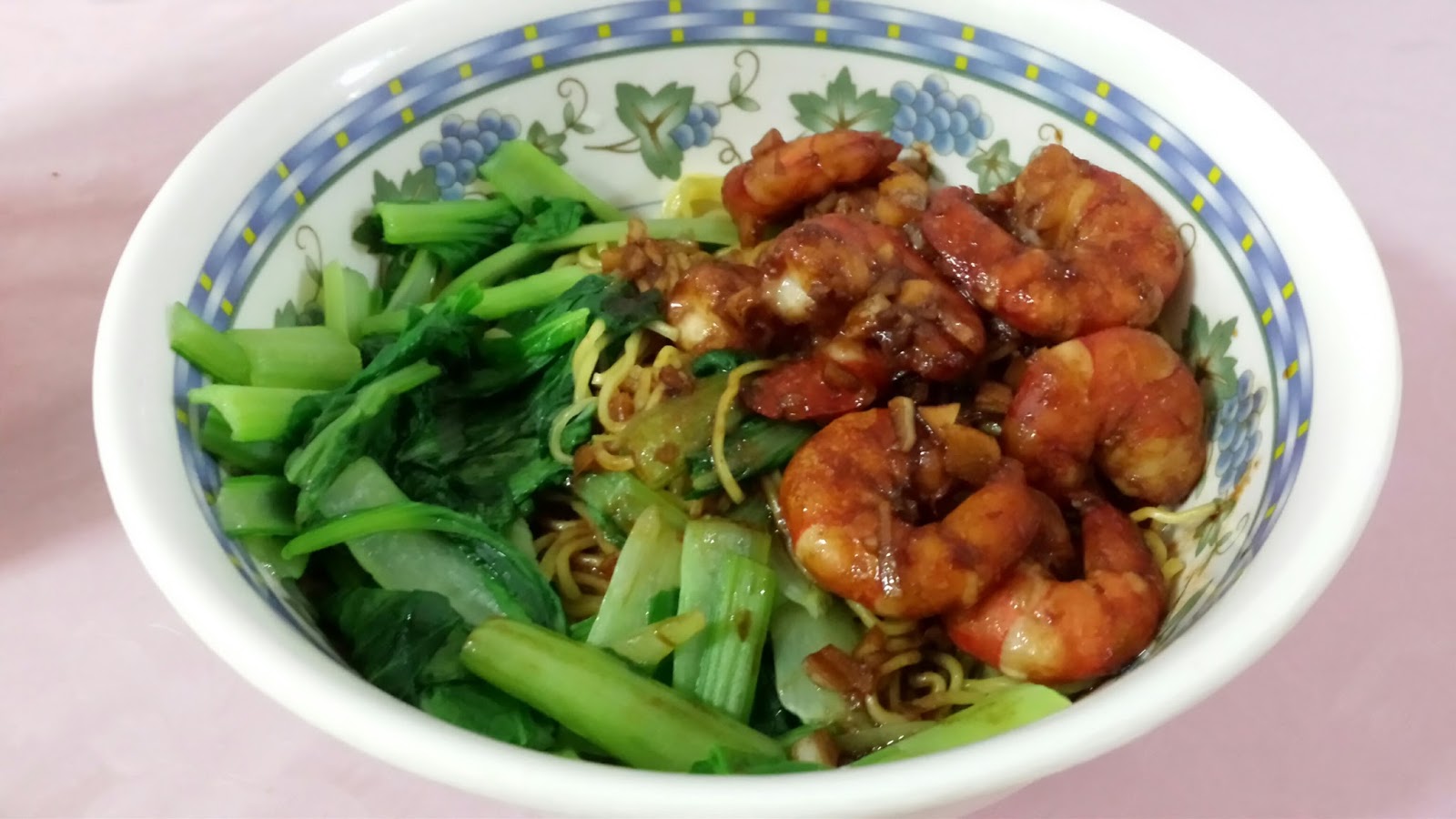 Mum's Yummy Recipe Stir Fried Oyster Sauce Prawn in Mee Kia