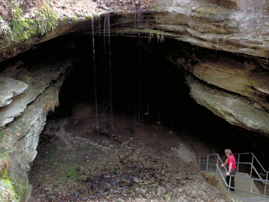 2013 Airstream Trip South Day 3 Horse Cave, KY (Day 2)