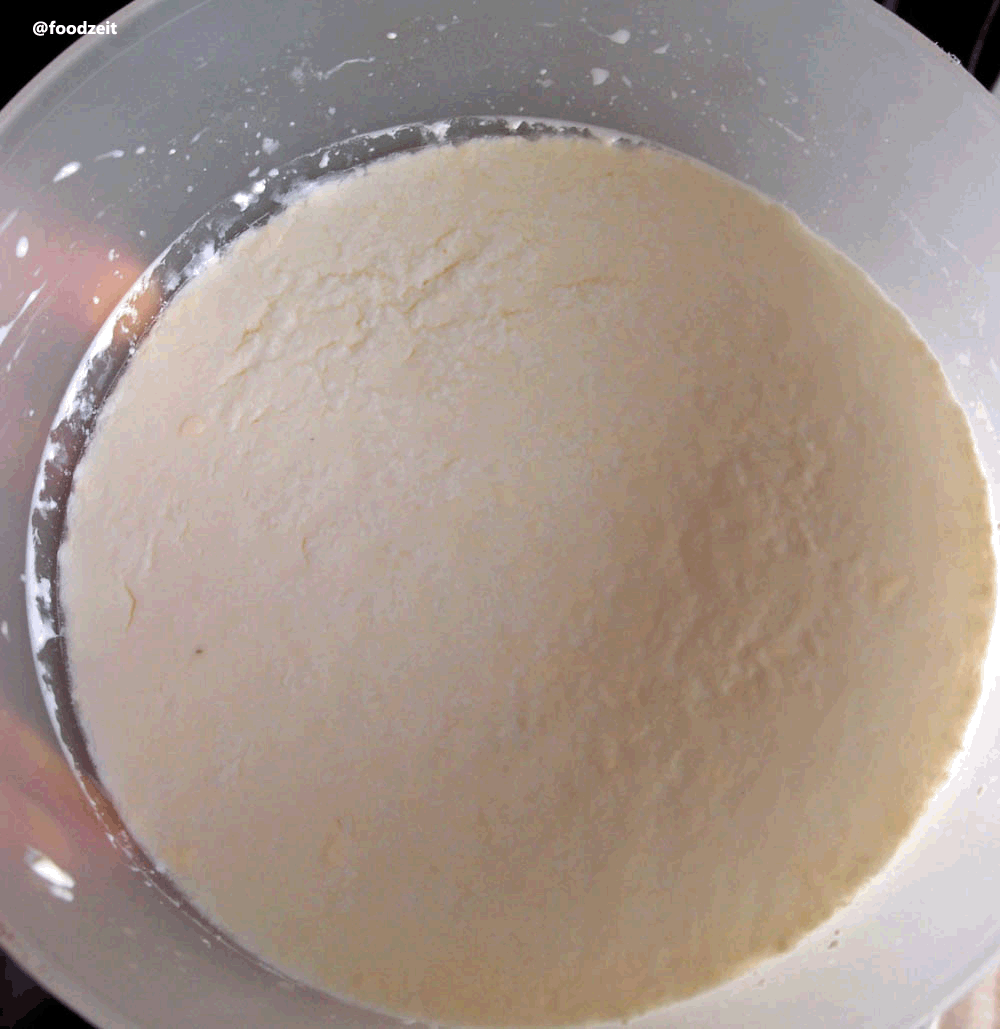 What's the time? It's FOODZEIT selfmade curd cheese / sour cream