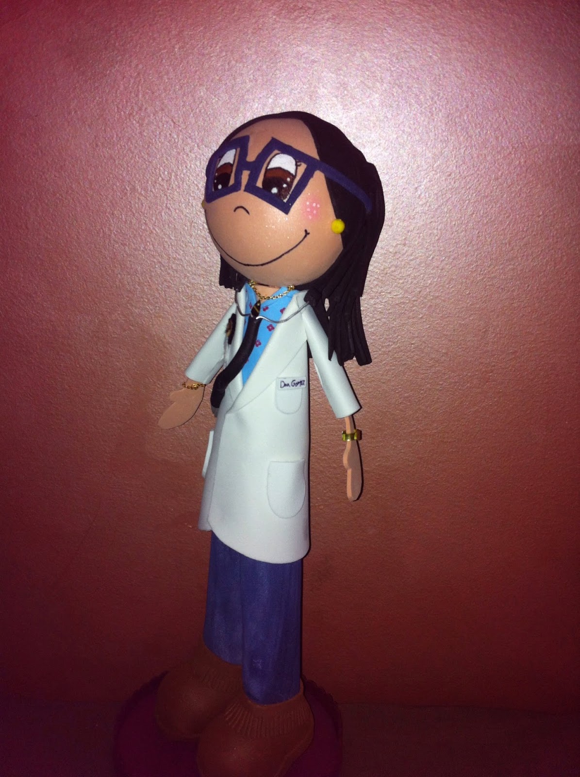 fofuchas medicos y enfermeras