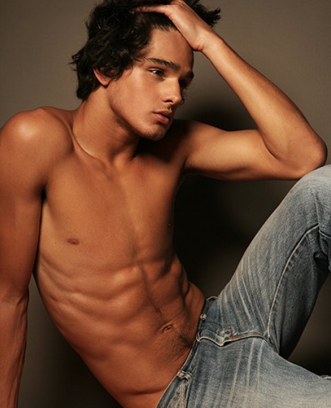 fashion musicals gay men keanu reves gay