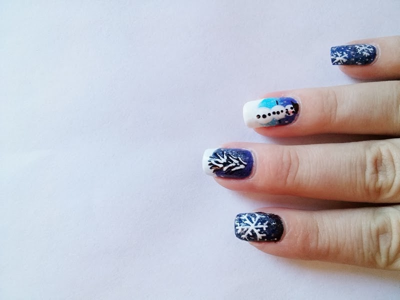 Winter snowflake Nails Matching Manicure